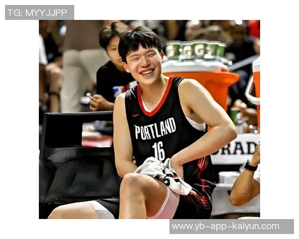 杨瀚森在对阵德鲁蒂米时表现出色应向小萨和申京的风格看齐